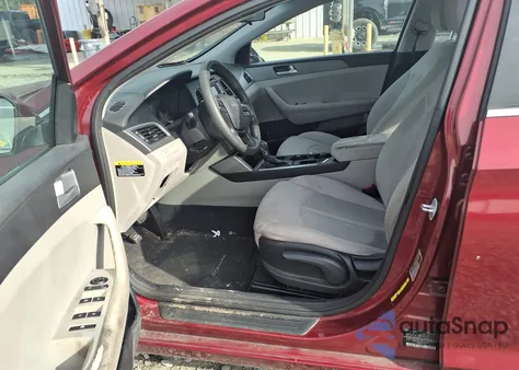 2015 Hyundai Sonata Se z USA, uszkodzony, nr VIN 5NPE24AF0FH112836